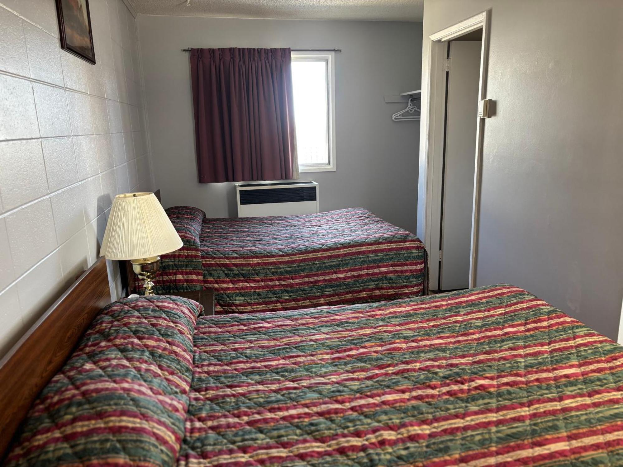 Viking Lamplighter Motel Exterior foto